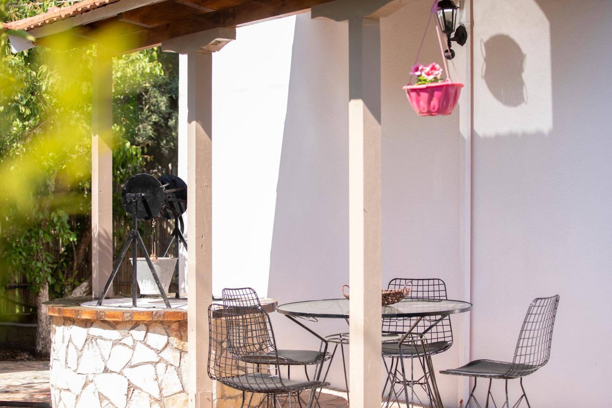 Villa Dimitris Apartments & Bungalows Frinion ภายนอก รูปภาพ