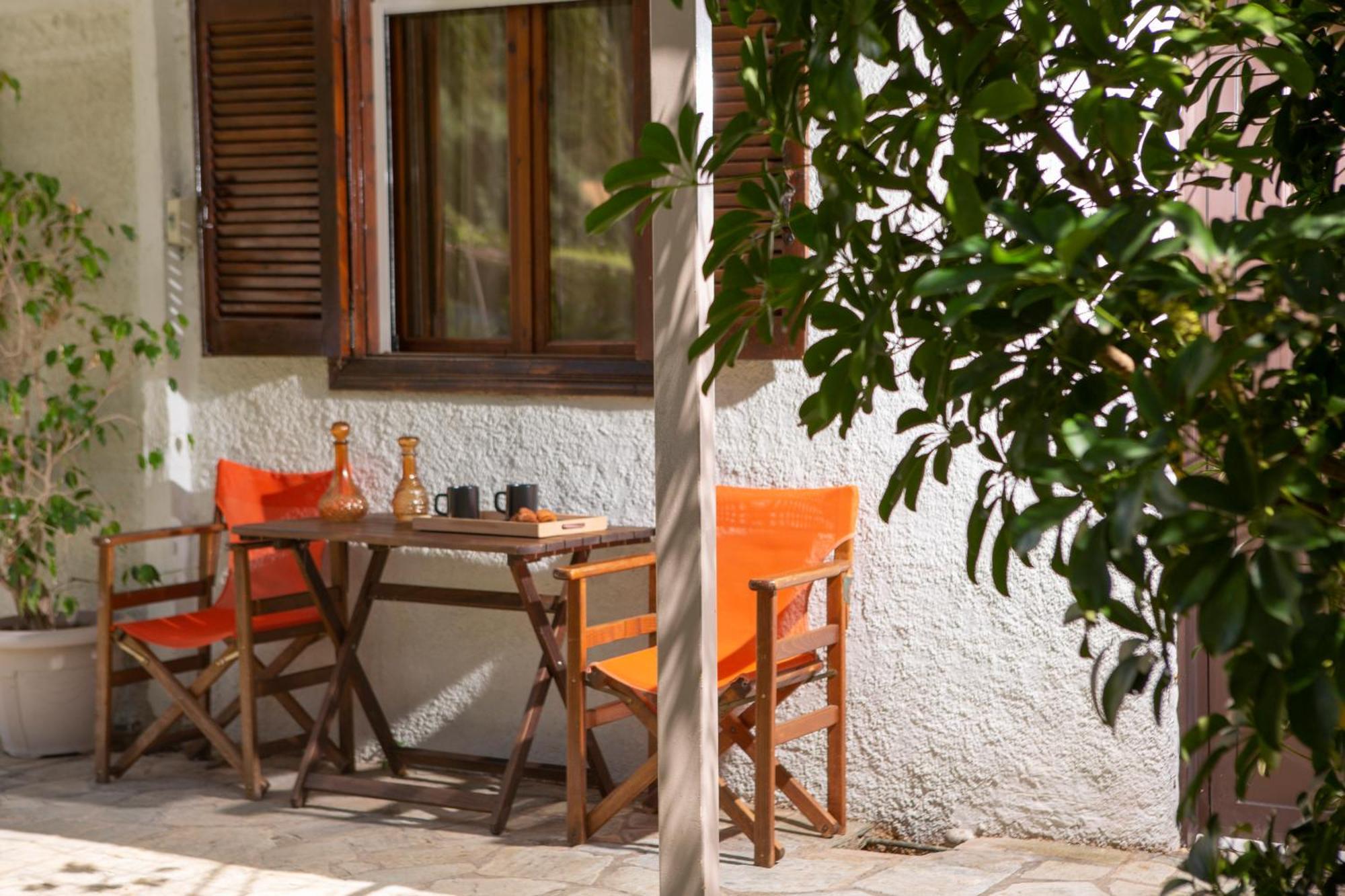 Villa Dimitris Apartments & Bungalows Frinion ภายนอก รูปภาพ