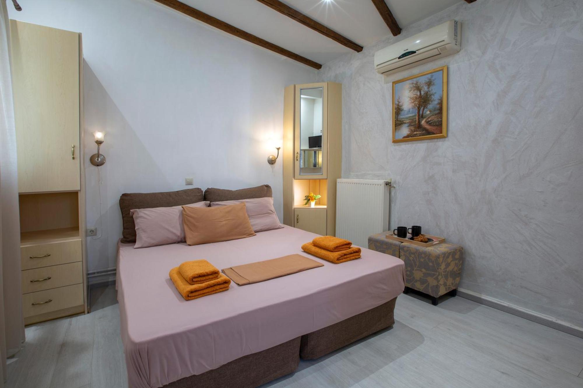 Villa Dimitris Apartments & Bungalows Frinion ภายนอก รูปภาพ