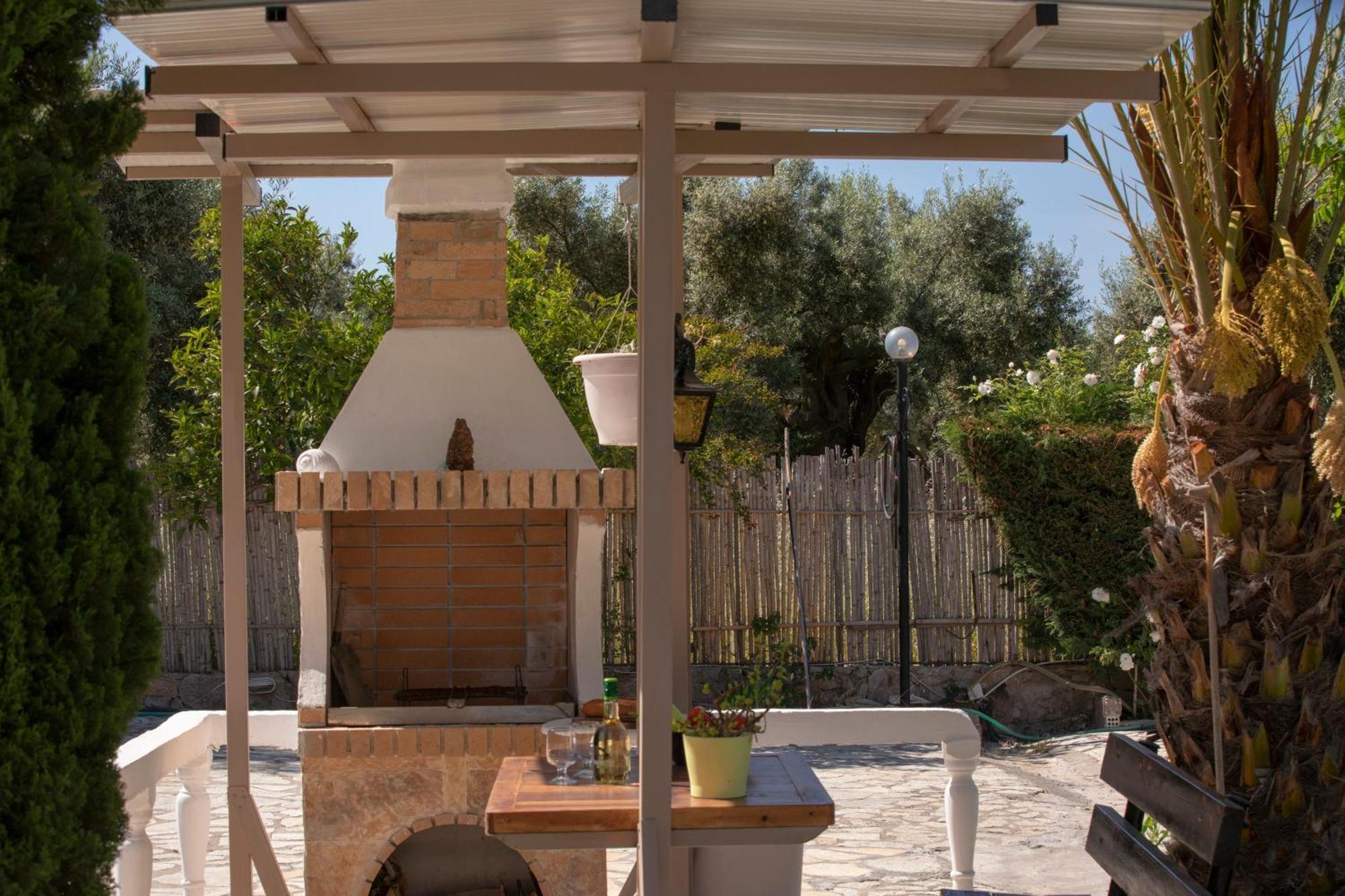Villa Dimitris Apartments & Bungalows Frinion ภายนอก รูปภาพ