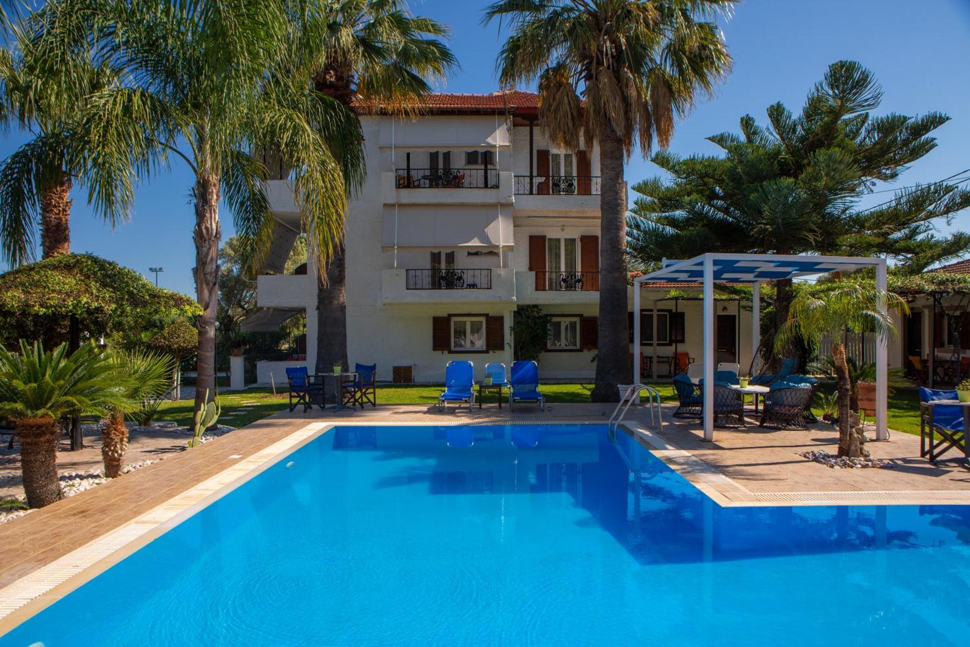 Villa Dimitris Apartments & Bungalows Frinion ภายนอก รูปภาพ