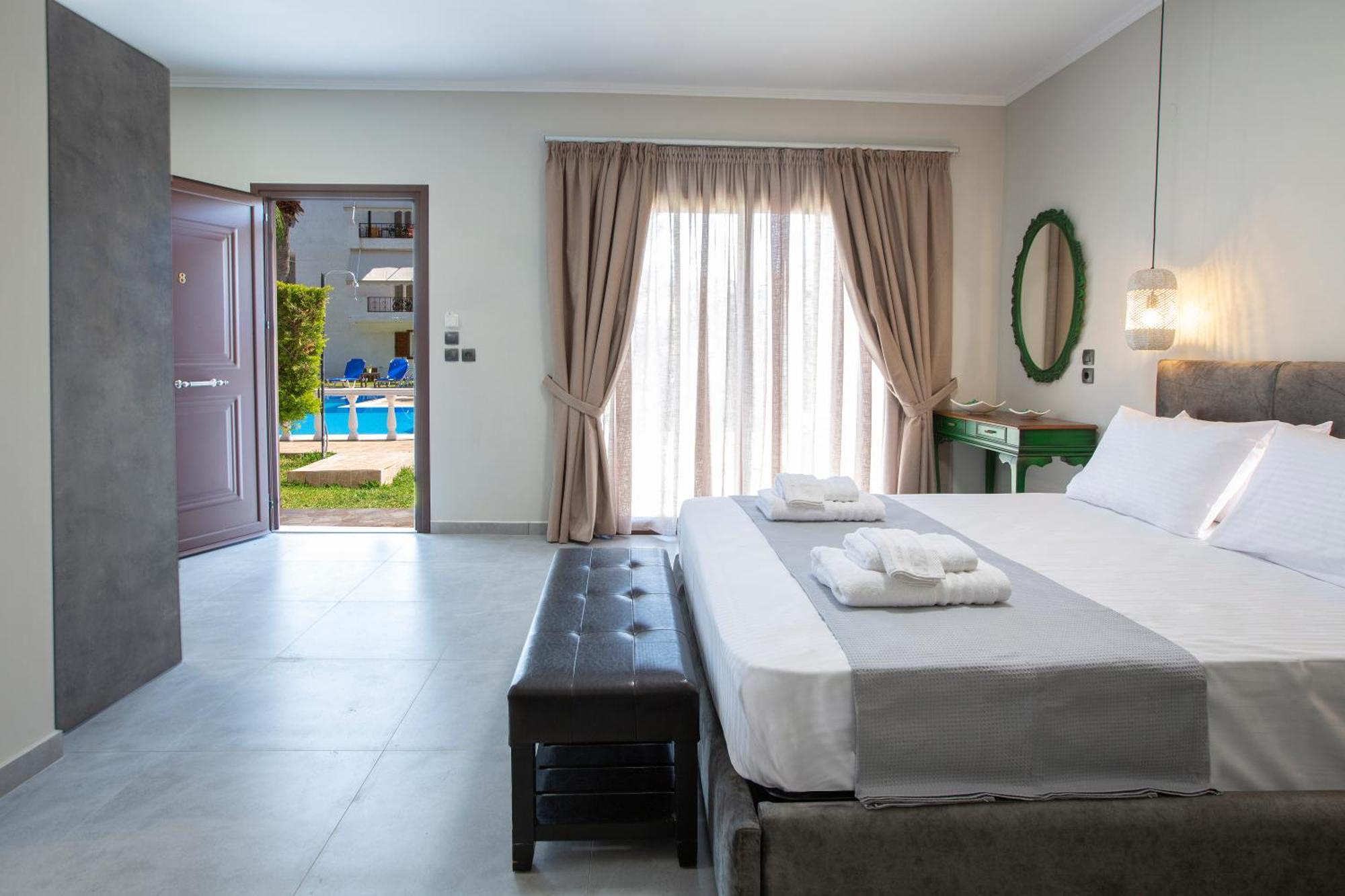 Villa Dimitris Apartments & Bungalows Frinion ภายนอก รูปภาพ